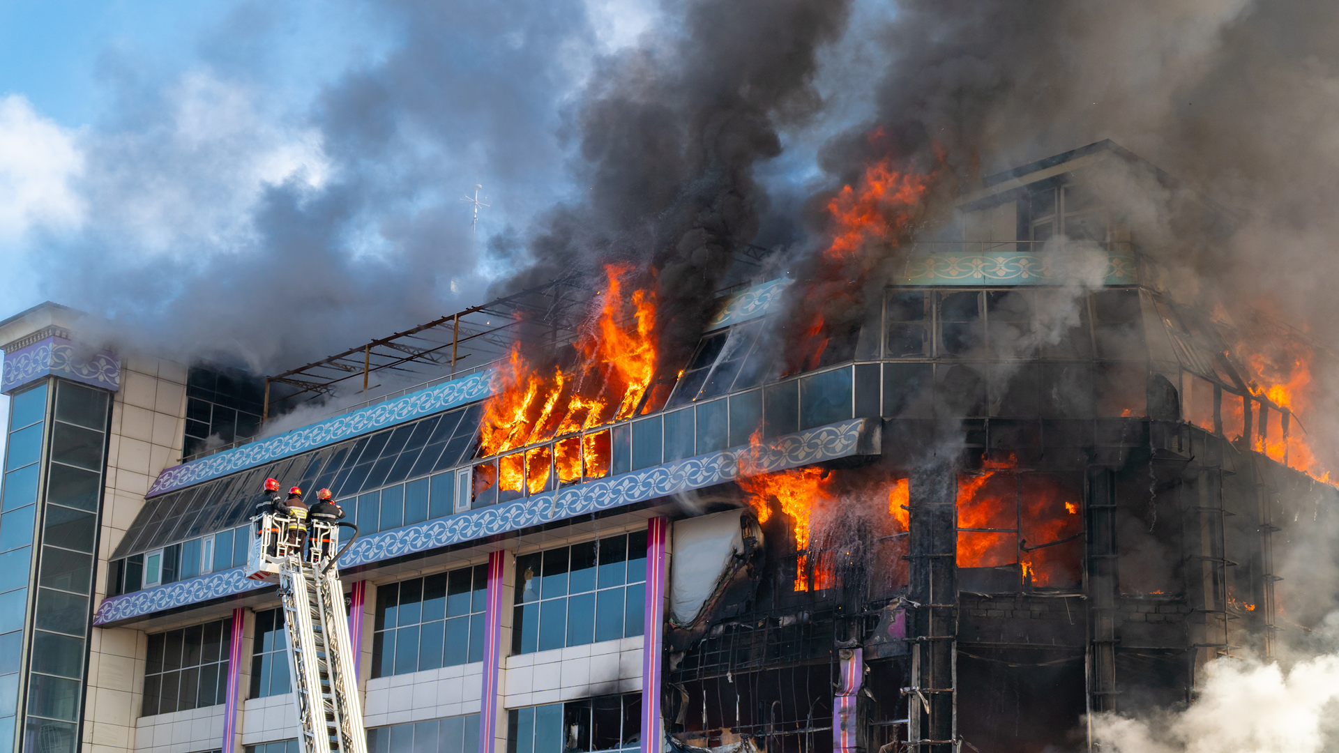 Safeguarding Commercial Properties: Tips to Prevent Winter Fires
