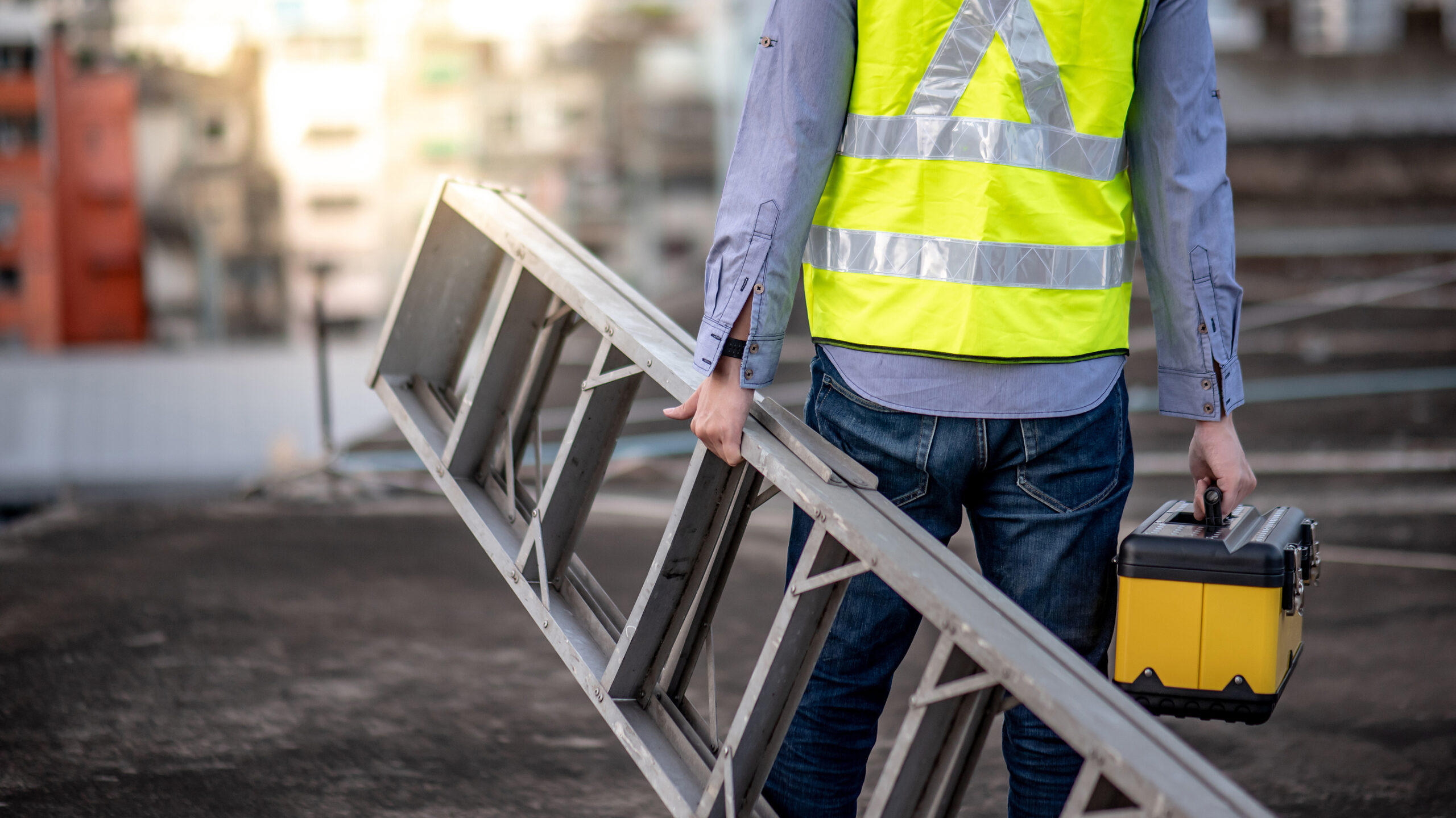 Every Step Matters: Ladder Safety for High-Risk Workplaces